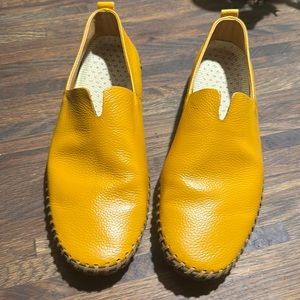 Men’s Size 11 Loafers